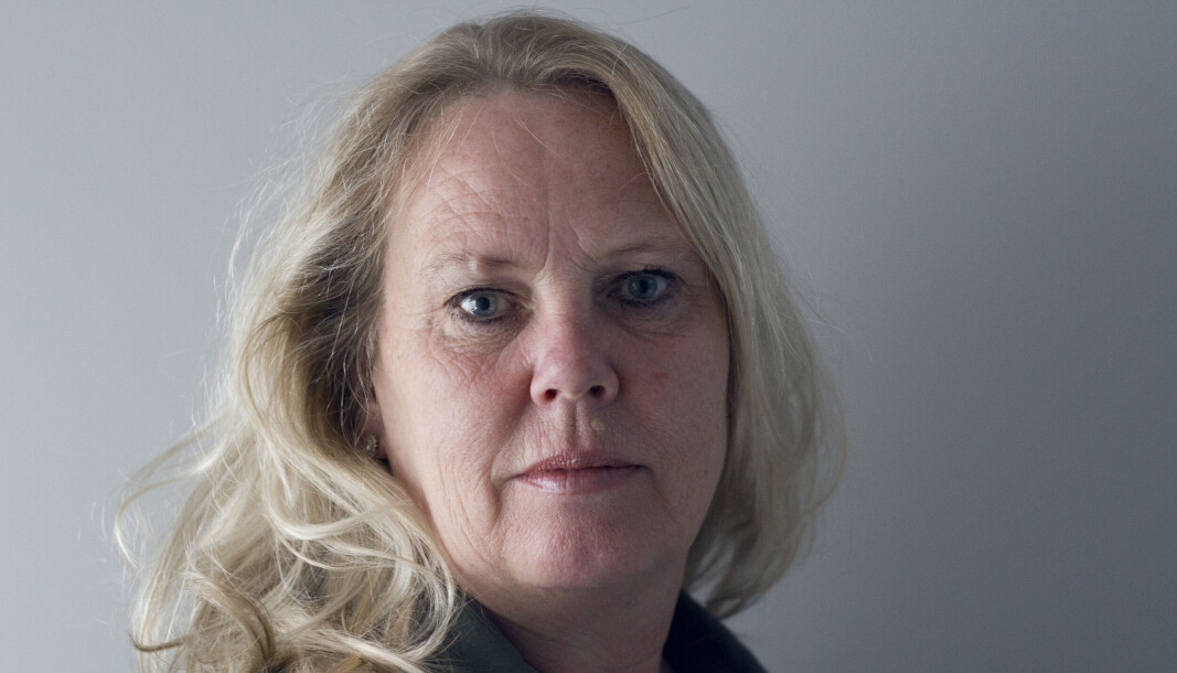 — Den debattkulturen eller ukulturen vi har vært vitne til, kan bidra til at viktige stemmer forsvinner fra det offentlige ordskiftet. Det gjør oss fattigere både som utdanningsinstitusjoner og samfunn, skriver Hilde Larsen Damsgaard om debatten om offentlig intellektuelle og utenlandske forskere. — Den debattkulturen eller ukulturen vi har vært vitne til, kan bidra til at viktige stemmer forsvinner fra det offentlige ordskiftet. Det gjør oss fattigere både som utdanningsinstitusjoner og samfunn, skriver Hilde Larsen Damsgaard om debatten om offentlig intellektuelle og utenlandske forskere.
