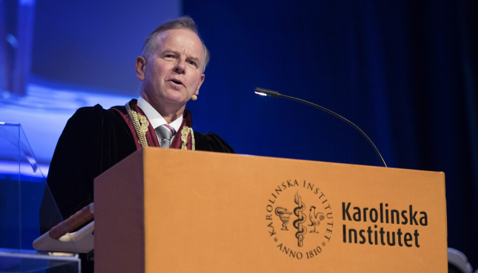 Rektor Ole Petter Ottersen ved Karolisnka Institutet har besluttet å fjerne alle navn og spor etter to tidligere raseforskere som jobbet ved universitetet.