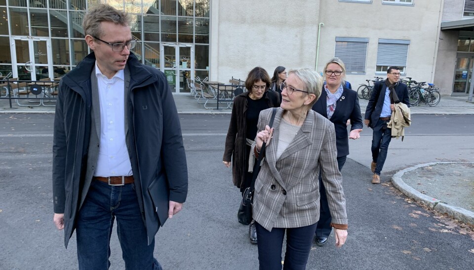 Forsknings og høyere utdanningsminister Ola Borten Moe besøker NTNU. Rektor Anne Borg er vertskap.