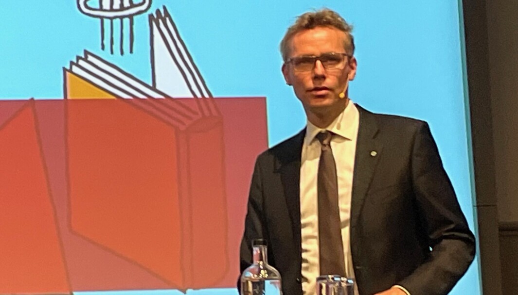 Ola Borten Moe håper på få overraskelser for sektoren når de nye koronatiltakene blir presentert klokken 19 i kveld. Ola Borten Moe håper på få overraskelser for sektoren når de nye koronatiltakene blir presentert klokken 19 i kveld.