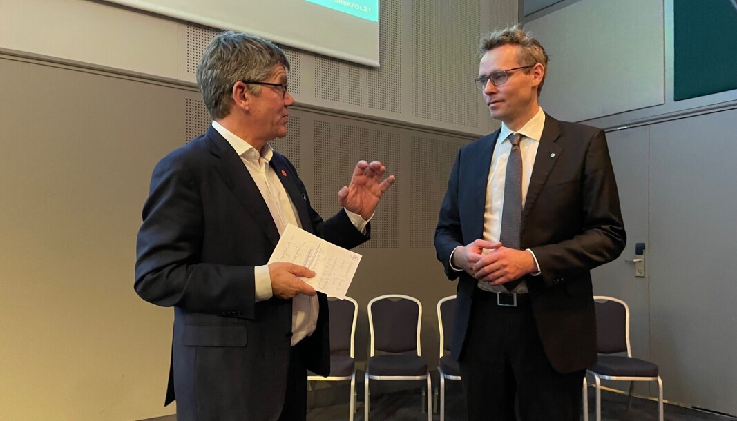 Ola Borten Moe og Svein Stølen på Forskerforbundets forskningspolitiske konferanse 9/11-21 Ola Borten Moe og Svein Stølen på Forskerforbundets forskningspolitiske konferanse 9/11-21