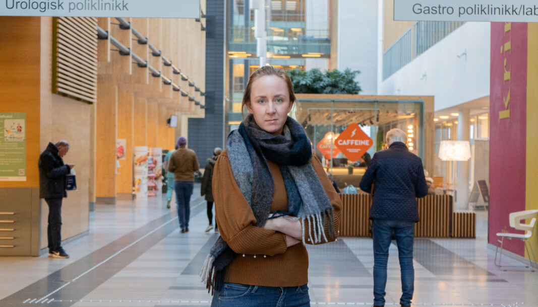 Malin Flønes går siste året på medisinstudiet ved Universitetet i Oslo. Her er hun på Akershus universitetssykehus (Ahus) hvor medisinstudentene har deler av undervisningen. Malin Flønes går siste året på medisinstudiet ved Universitetet i Oslo. Her er hun på Akershus universitetssykehus (Ahus) hvor medisinstudentene har deler av undervisningen.