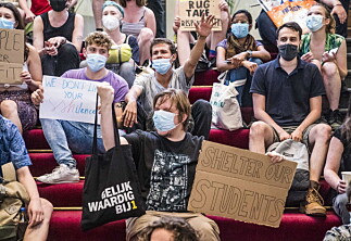 Universiteta «går opp i saumane»: Forlangar færre internasjonale studentar