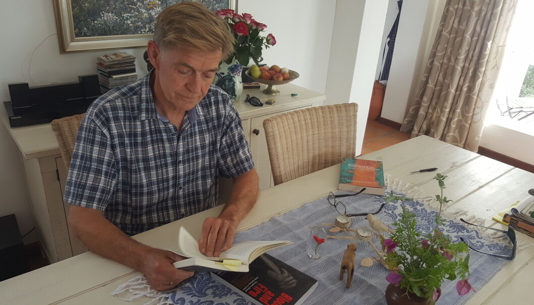 — Universitetene er bygget på en kollektiv, felles innsats og ikke en arbeidstakermentalitet, sier professor Ole Johnny Olsen. — Universitetene er bygget på en kollektiv, felles innsats og ikke en arbeidstakermentalitet, sier professor Ole Johnny Olsen.