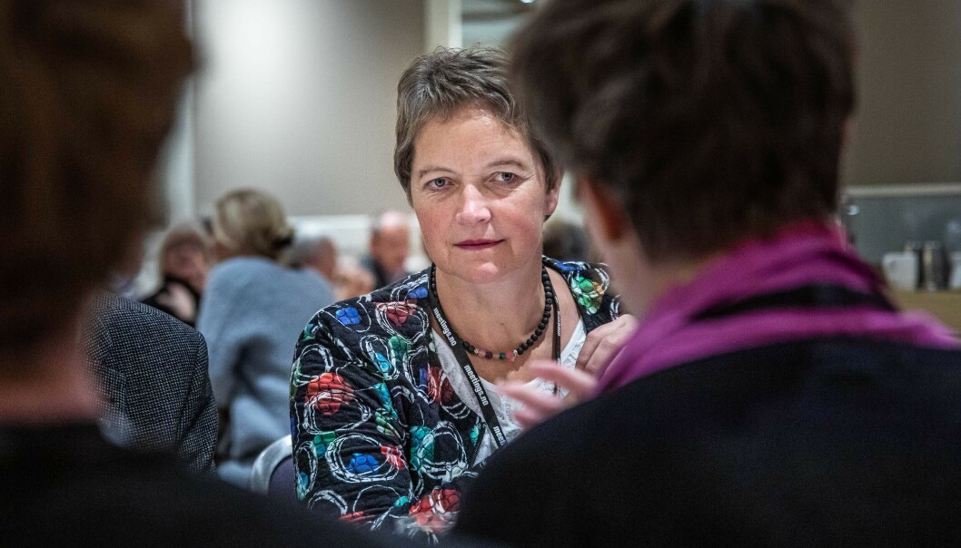 — Jeg har styrets tillit og vil gå inn for oppgaven med å gjenåpne Nesna i tråd med styrets og Kunnskapsdepartementets mål, nemlig å starte lærerutdanning og barnehagelærerutdanning på Nesna fra høsten 2022, sier rektor ved Nord universitet, Hanne Solheim Hansen. — Jeg har styrets tillit og vil gå inn for oppgaven med å gjenåpne Nesna i tråd med styrets og Kunnskapsdepartementets mål, nemlig å starte lærerutdanning og barnehagelærerutdanning på Nesna fra høsten 2022, sier rektor ved Nord universitet, Hanne Solheim Hansen.