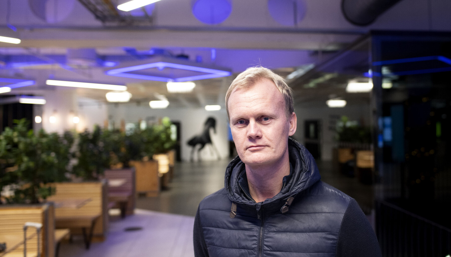 Jusprofessor ved UiB Hans Fredrik Marthinussen meiner ironi på Twitter er livsfarleg, og brukar det mykje. Jusprofessor ved UiB Hans Fredrik Marthinussen meiner ironi på Twitter er livsfarleg, og brukar det mykje.