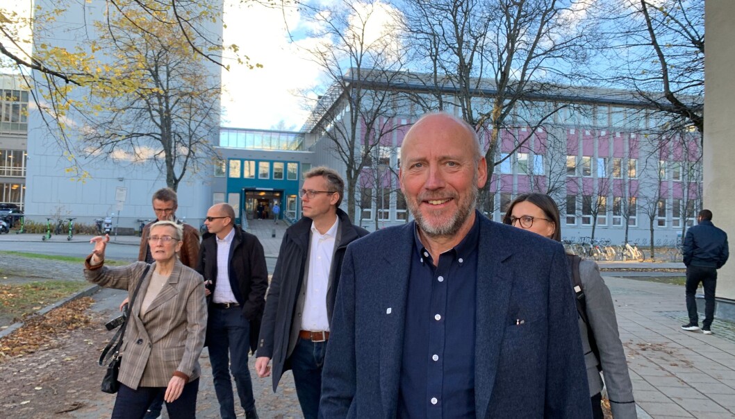 Prorektor for forskning og formidling Tor Grande ved NTNU er lettere sjokkert over torsdagens budskap fra forsknings- og høyere utdanningsminister Ola Borten Moe. Prorektor for forskning og formidling Tor Grande ved NTNU er lettere sjokkert over torsdagens budskap fra forsknings- og høyere utdanningsminister Ola Borten Moe.