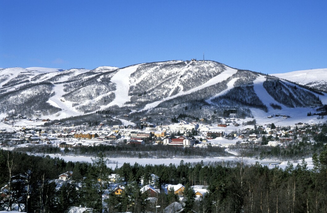 Fjellregionen Hallingdal, her med Geilo, ønsker høgare utdanning. Dei seks kommunane i regionen skal no inngå ein intensjonsavtale med Universitetet i Søraust-Norge om å jobba for å få ein eigen campus. Fjellregionen Hallingdal, her med Geilo, ønsker høgare utdanning. Dei seks kommunane i regionen skal no inngå ein intensjonsavtale med Universitetet i Søraust-Norge om å jobba for å få ein eigen campus.