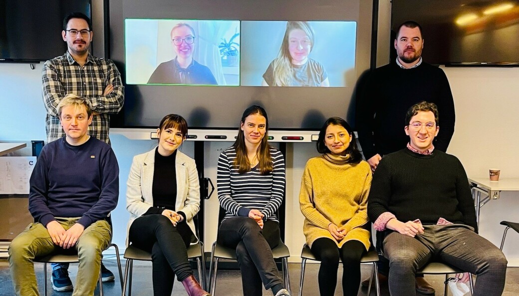 Det nye styret i SiN: Øverst fra venstre: Siamak Karimi, Anna Piterskaya, Sanja Kovacevic, Chris Magnussen. Nederst fra venstre: Yauhen Yakimenka, Johanne Kalsaas, Friedrieke Schäfer, Andrea Vallejo Vargas, Nicolas Gibney Det nye styret i SiN: Øverst fra venstre: Siamak Karimi, Anna Piterskaya, Sanja Kovacevic, Chris Magnussen. Nederst fra venstre: Yauhen Yakimenka, Johanne Kalsaas, Friedrieke Schäfer, Andrea Vallejo Vargas, Nicolas Gibney
