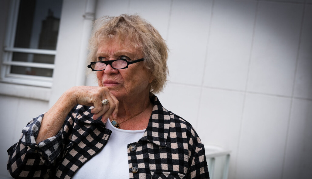 Eva Joly ansettes ved Universitetet i Stavanger og tilknyttes dokumentasjonsprosjektet om Kielland-ulykken. Eva Joly ansettes ved Universitetet i Stavanger og tilknyttes dokumentasjonsprosjektet om Kielland-ulykken.