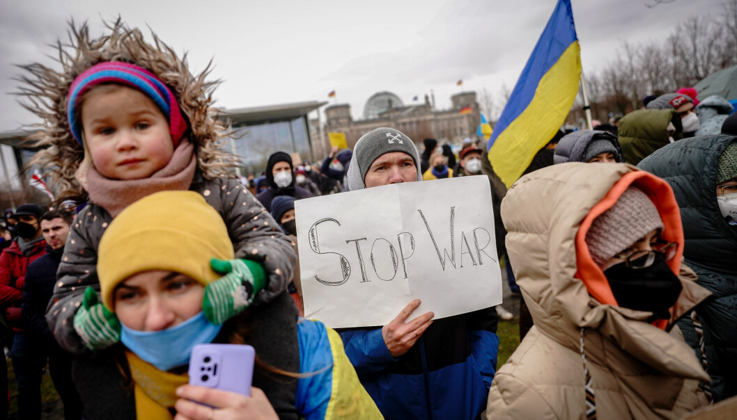 Bilde fra en demonstrasjon i Berlin mot den russiske invasjonen i Ukraina.