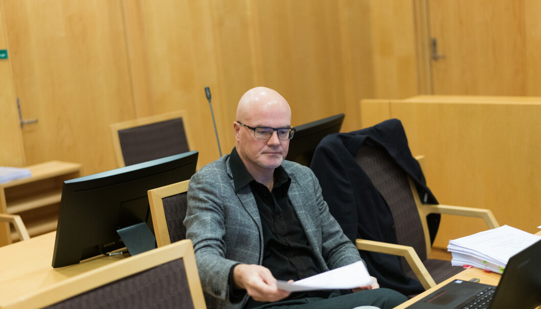 — Ingen er uenige om alvoret i det Langeland er avskjediget for, skriver Olav Lægreid. — Ingen er uenige om alvoret i det Langeland er avskjediget for, skriver Olav Lægreid.