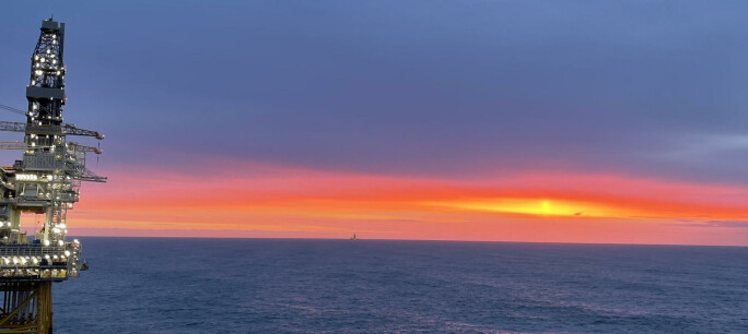 Soloppgang på Johan Sverdrup-plattformen. Soloppgang på Johan Sverdrup-plattformen.