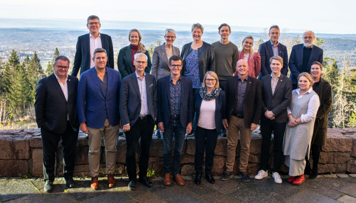 Styret i Universitets- og høgskolerådet samlet på Oslos «tak» i oktober 2021. Styret i Universitets- og høgskolerådet samlet på Oslos «tak» i oktober 2021.
