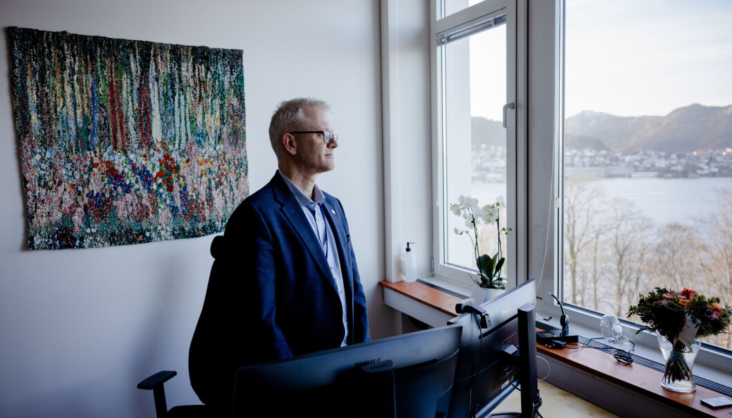 Direktør ved Havforskingsinstituttet, Nils Gunnar Kvamstø, er uroleg for framtida til det norsk-russiske samarbeidet. Inntil vidare representerer instituttet ei sjeldan glipe i isfronten mot Russland. Direktør ved Havforskingsinstituttet, Nils Gunnar Kvamstø, er uroleg for framtida til det norsk-russiske samarbeidet. Inntil vidare representerer instituttet ei sjeldan glipe i isfronten mot Russland.