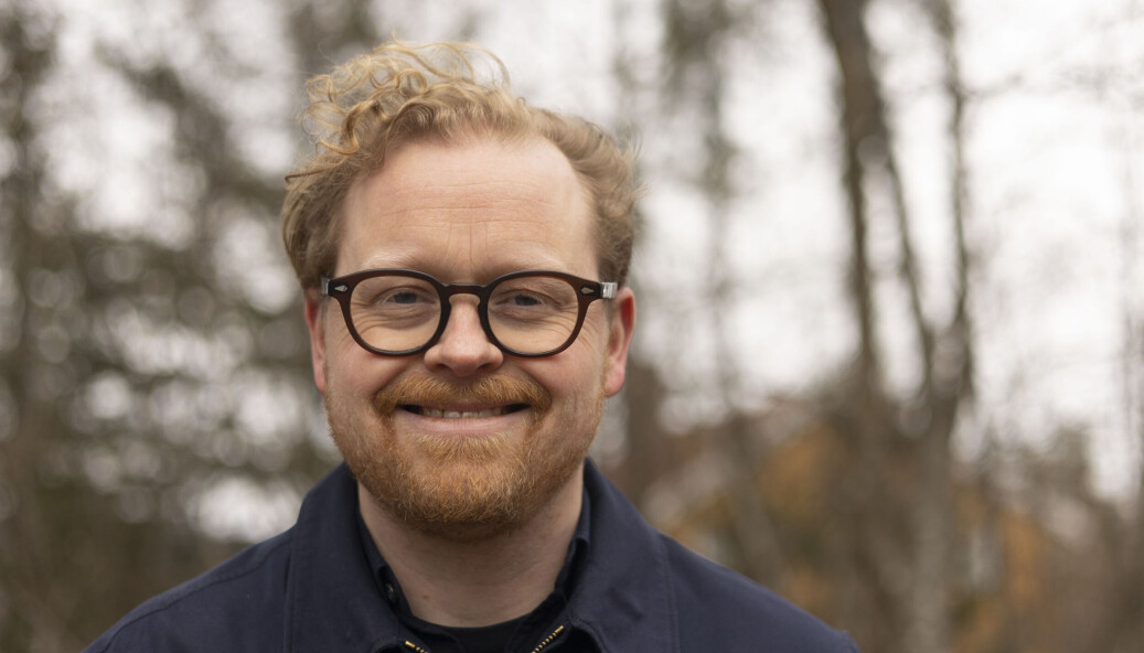 — Jeg gleder meg veldig til å være med på å sette dagsorden på et felt som er underdekket av andre redaksjoner, sier Jørgen Svarstad som er ansatt som nyhetsjeger i Khrono. — Jeg gleder meg veldig til å være med på å sette dagsorden på et felt som er underdekket av andre redaksjoner, sier Jørgen Svarstad som er ansatt som nyhetsjeger i Khrono.