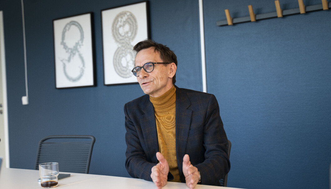 Rektor ved OsloMet, Christen Krogh, har nå som hovedspor at universitetet blir i dagens lokaler på Kjeller utenfor Lillestrøm i mange år framover. . Rektor ved OsloMet, Christen Krogh, har nå som hovedspor at universitetet blir i dagens lokaler på Kjeller utenfor Lillestrøm i mange år framover. .