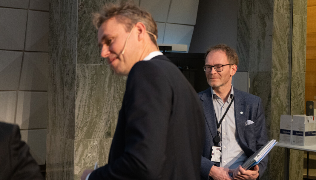 Vi har ingen planer om å oppheve skillet mellom fagskoleutdanninger og universitets- og høgskoleutdanninger, sier statssekretær Oddmund Hoel. Her sammen med statsråd Ola Borten Moe. Vi har ingen planer om å oppheve skillet mellom fagskoleutdanninger og universitets- og høgskoleutdanninger, sier statssekretær Oddmund Hoel. Her sammen med statsråd Ola Borten Moe.