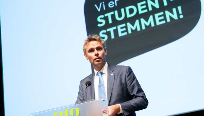 Ola Borten moe på landsmøtet til NSO. Nå kan han hisse på seg studentene med nytt forslag om skolepenger. Ola Borten moe på landsmøtet til NSO. Nå kan han hisse på seg studentene med nytt forslag om skolepenger.