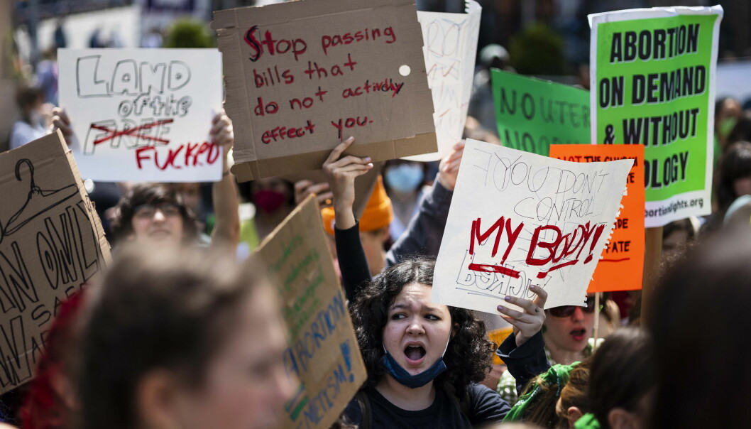 Studenter demonstrerte for abortrettighetene på Union Square i New York torsdag denne uka.