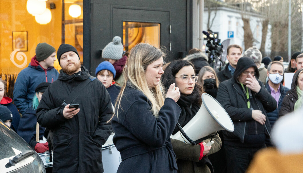 Sofie Høgestøl under en demonstrasjon mot krigen i Ukraina 24. februar 2022.