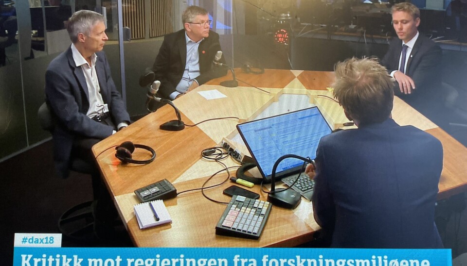 Svein Stølen og Lars Holden møtte Ola Borten Moe til debatt om Forskningsrådet i NRKs Dagsnytt 18.