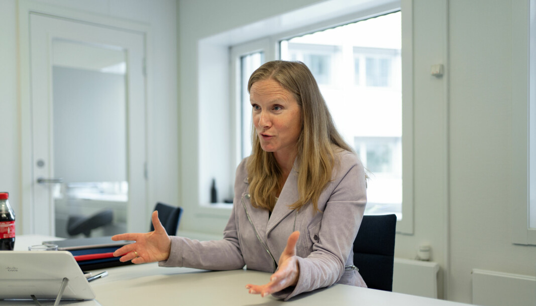 — Likviditetssituasjonen når det gjelder forskningsfinansiering er krevende. Og de avklaringene som ligger i DFØ-rapporten fører til at det må gjøres endringer, sier Mari Sundli Tveit, administrerende direktør i Norges forskningsråd.