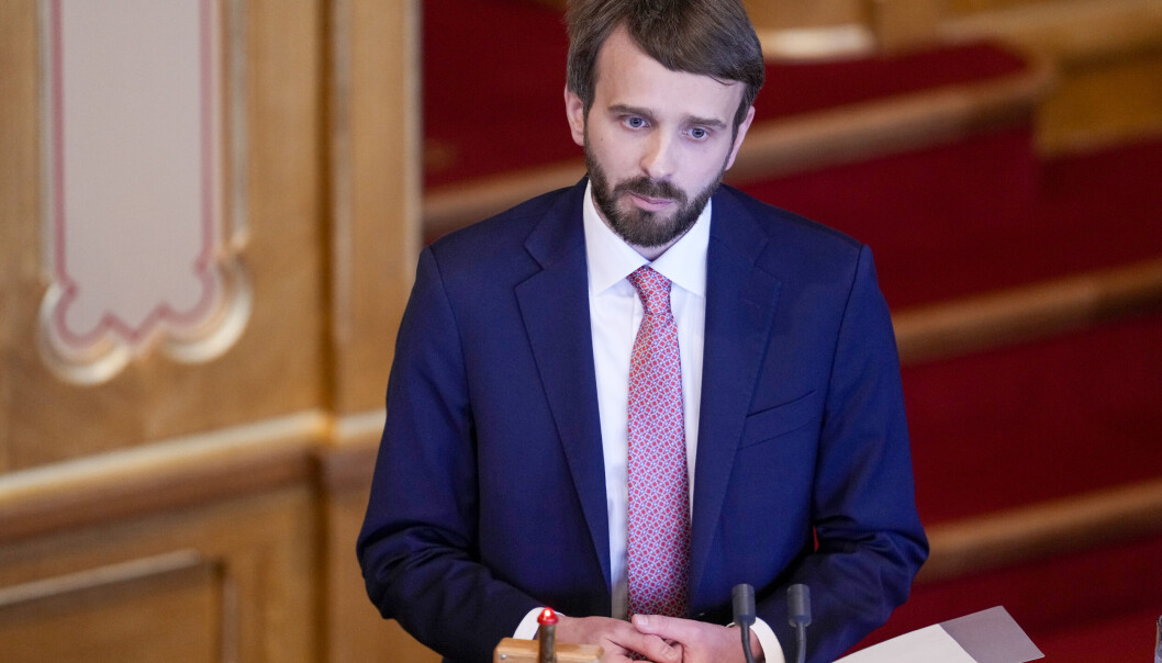 Næringsminister Jan Christian Vestre (Ap) under den muntlige spørretimen på Stortinget. NTB Næringsminister Jan Christian Vestre (Ap) under den muntlige spørretimen på Stortinget. NTB