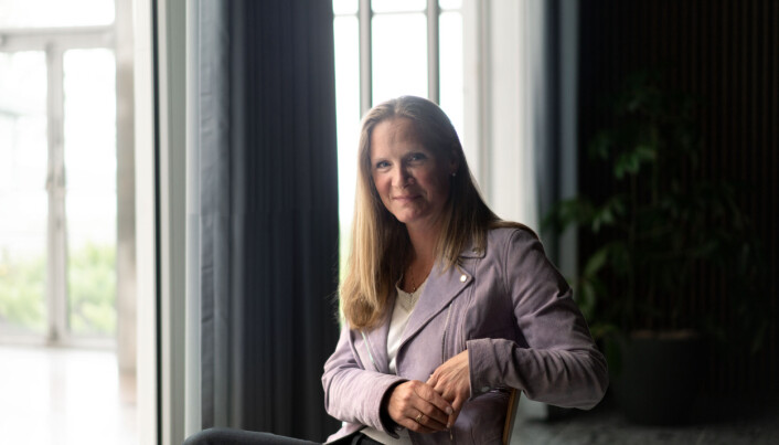 Mari Sundli Tveit, direktør i Norges forskningsråd, sier det kan bli aktuelt å be om frivillig forskyvning av forskningsprosjekter for å bedre likviditeten.. Mari Sundli Tveit, direktør i Norges forskningsråd, sier det kan bli aktuelt å be om frivillig forskyvning av forskningsprosjekter for å bedre likviditeten..