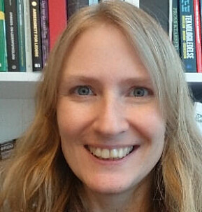 Tillitsvalgt for NTL og styremedlem ved HVL, Tina Åsgård. Tillitsvalgt for NTL og styremedlem ved HVL, Tina Åsgård.
