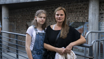 Ieva Rudzite (til h.) er en ivrig lytter på podkasten til Peterson. Her med datteren Anna Sofija. Ieva Rudzite (til h.) er en ivrig lytter på podkasten til Peterson. Her med datteren Anna Sofija.