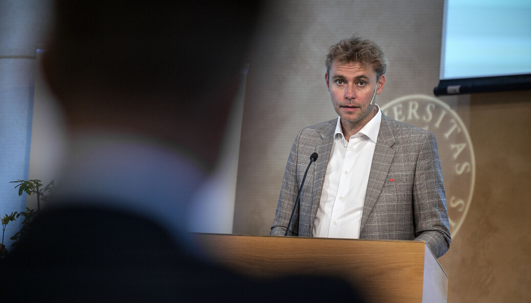 — Undersøkelsen viser at selv om mye går bra for de masterutdannede, er det fortsatt en vei å gå, sier Ola Borten Moe. — Undersøkelsen viser at selv om mye går bra for de masterutdannede, er det fortsatt en vei å gå, sier Ola Borten Moe.