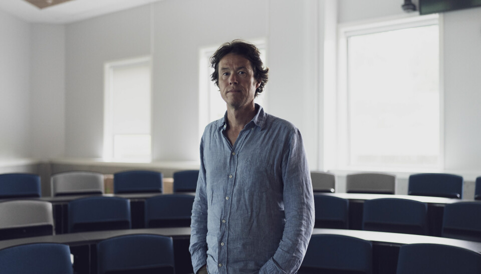 Ola Kvaløy, dekan ved Handelshøyskolen ved Universitetet i Stavanger er skuffet over at de sakkyndige ikke vil la ham tilby studentene sine å ta master i rettsvitenskap.
