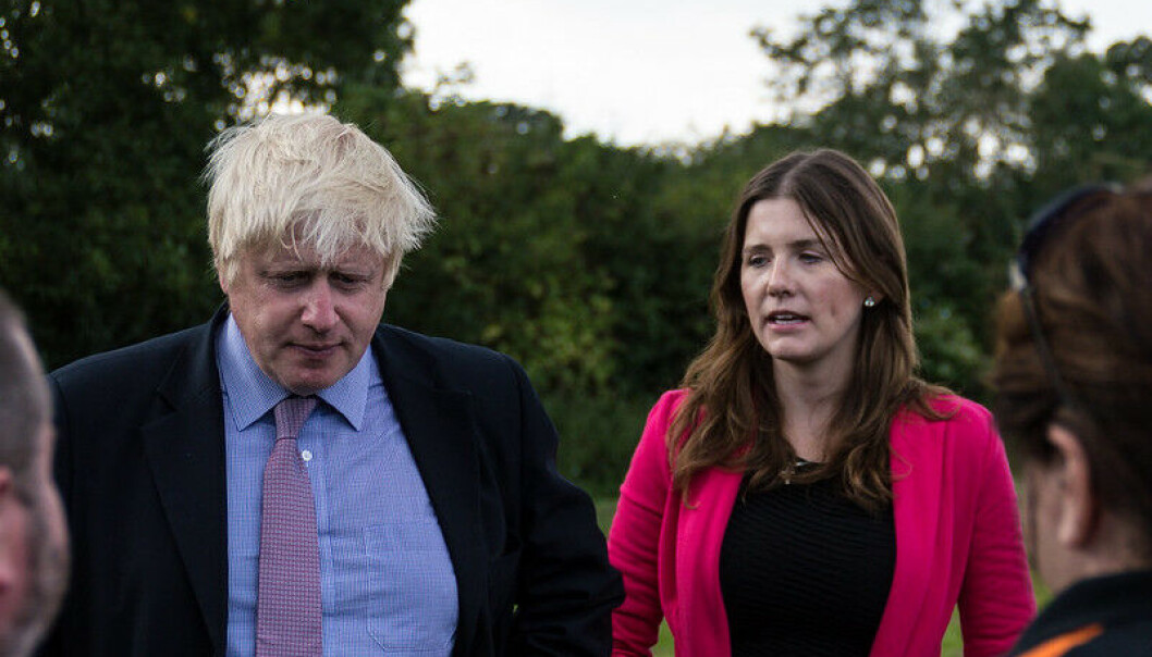 – Jeg ser ikke noen måte du kan fortsette som statsminister på, skriver Michelle Donelan til statsminister Boris Johnson i oppsigelsesbrevet. – Jeg ser ikke noen måte du kan fortsette som statsminister på, skriver Michelle Donelan til statsminister Boris Johnson i oppsigelsesbrevet.