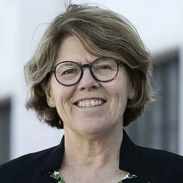 Kari Loe Hjelle
