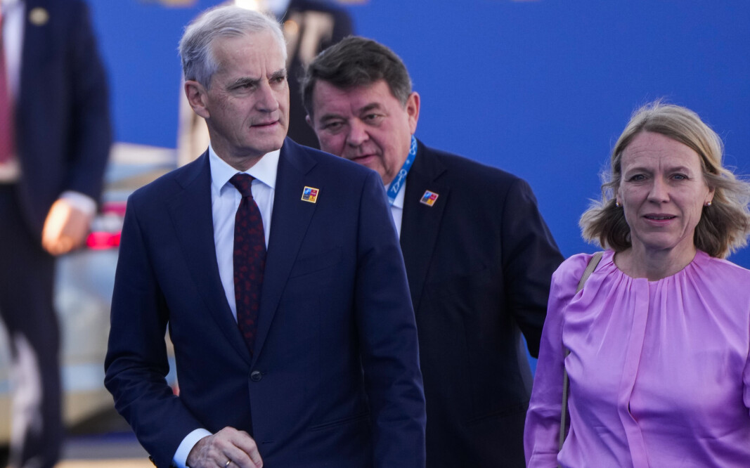Utanriksminister Anniken Huitfeldt og statsminister Jonas Gahr Støre, her på NATO-toppmøtet i juni, burde ikkje gitt det russiske forskingsskipet «Akademik Sergey Vavilov» lov til å gjennomføre tokt på norsk kontinentalsokkel, meiner forskar på Sjøkrigsskolen. Utanriksminister Anniken Huitfeldt og statsminister Jonas Gahr Støre, her på NATO-toppmøtet i juni, burde ikkje gitt det russiske forskingsskipet «Akademik Sergey Vavilov» lov til å gjennomføre tokt på norsk kontinentalsokkel, meiner forskar på Sjøkrigsskolen.