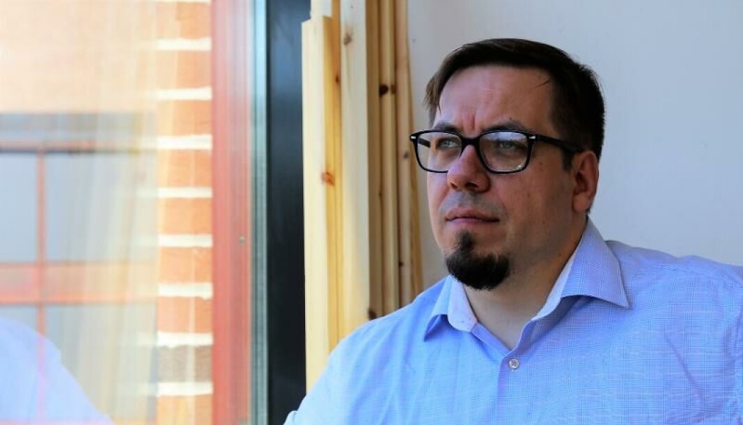 − Samskipnadenes praksis er ulovlig, sier førsteamanuensis Marius Storvik. − Samskipnadenes praksis er ulovlig, sier førsteamanuensis Marius Storvik.