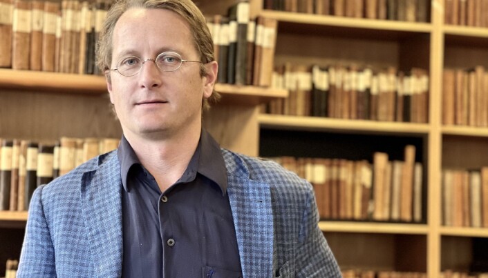 Trond Åm mener ordskiftet har blitt komplekst når nasjonale debatter går globalt. Trond Åm mener ordskiftet har blitt komplekst når nasjonale debatter går globalt.