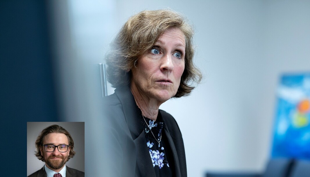 — Jeg stiller meg tvilende til om opprykk til en høyere forskerstilling kan anses som et nytt arbeidsforhold, hvor man kan stille nye vilkår overfor forskeren, sier førstemanuensis i juss ved UiB, Torger Kielland (innfelt). Han er i tvil om Norce-konsernet og administrerende direktør Kristin Wallevik kan avtale at opphavsretten til forskernes arbeid overføres generelt til arbeidsgiver. — Jeg stiller meg tvilende til om opprykk til en høyere forskerstilling kan anses som et nytt arbeidsforhold, hvor man kan stille nye vilkår overfor forskeren, sier førstemanuensis i juss ved UiB, Torger Kielland (innfelt). Han er i tvil om Norce-konsernet og administrerende direktør Kristin Wallevik kan avtale at opphavsretten til forskernes arbeid overføres generelt til arbeidsgiver.