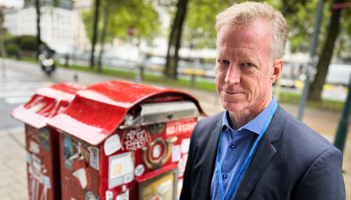 — Vi sier viktige ting her, vi må nå ut, det gjør vi ikke på denne måten, sier Curt Rice. — Vi sier viktige ting her, vi må nå ut, det gjør vi ikke på denne måten, sier Curt Rice.