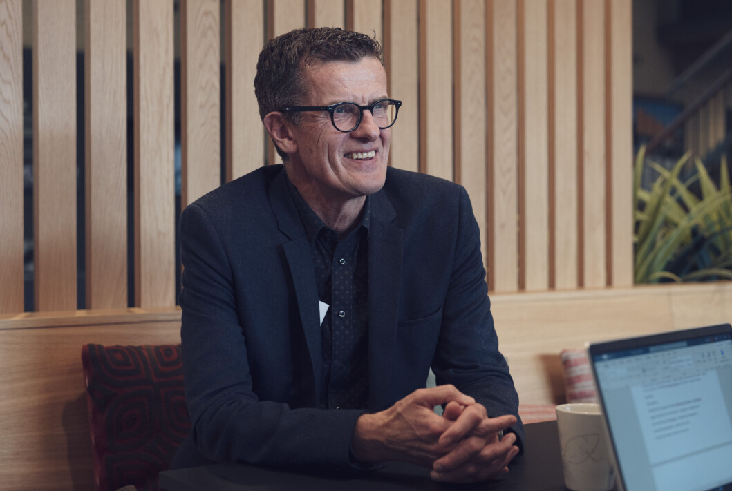 UiS-rektor Klaus Mohn fekk mykje peppar då han gratulerte Cecilie Hellestveit som Årets navn i akademia i fjor, fortel han. UiS-rektor Klaus Mohn fekk mykje peppar då han gratulerte Cecilie Hellestveit som Årets navn i akademia i fjor, fortel han.