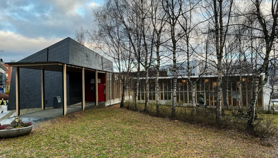 Senter for fredsstudier holder til i Nedre lysthus i hjertet av UiTs campus i Tromsø.