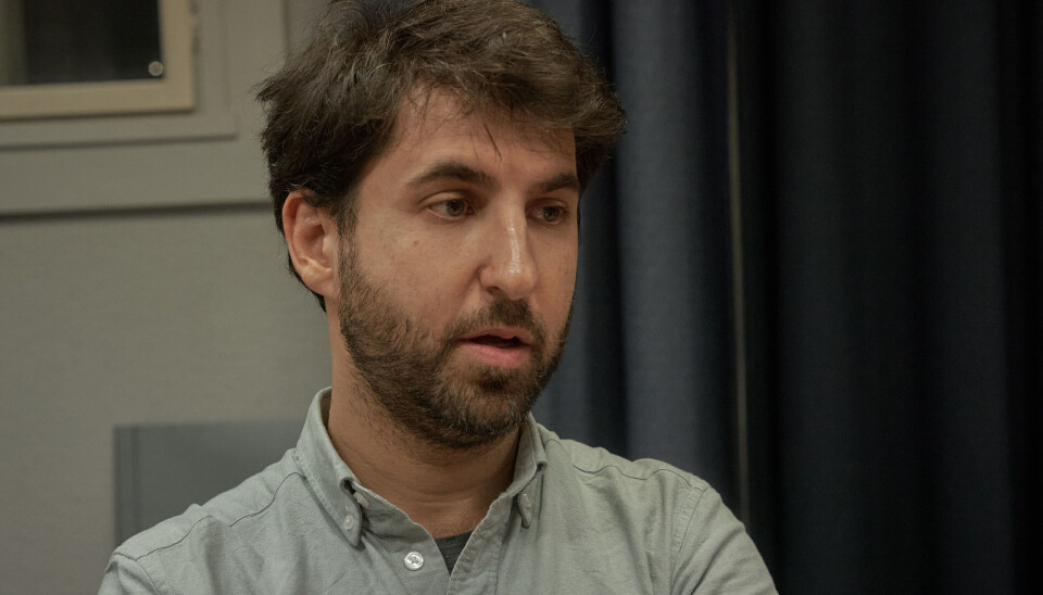 Forskar og oboist Manuel Carrasco spelar i eit orkester, eit korps - og forskar på brystkreft. Forskar og oboist Manuel Carrasco spelar i eit orkester, eit korps - og forskar på brystkreft.