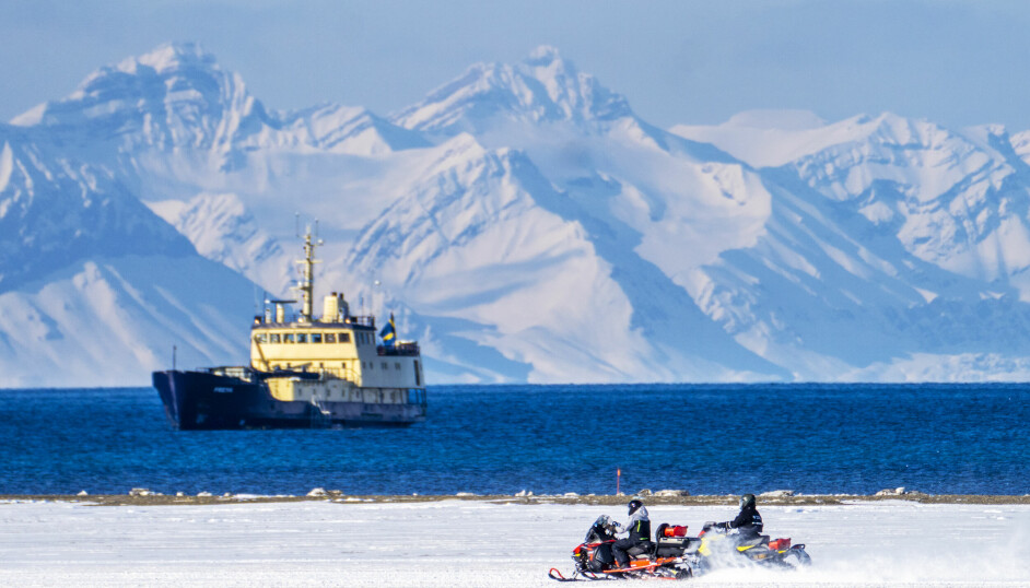 Utenriksdepartementet har innvilget deler av en søknad fra Russland om å gjennomføre et forskningstokt. Russland nektes å gjennomføre den delen av forskningstoktet som skulle finne sted ved territorialfarvannet til Svalbard (bildet). Illustrasjonsfoto