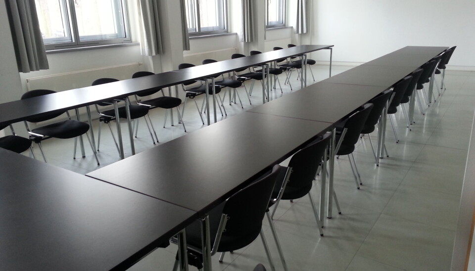 Hvorfor ikke bruke seminarrommet til å utvide vennekretsen din? spør artikkelforfatteren. Hvorfor ikke bruke seminarrommet til å utvide vennekretsen din? spør artikkelforfatteren.