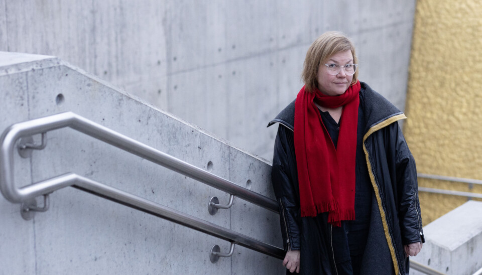 Fakultetsleiinga tek sjølvkritikk og seier kommunikasjonen med kandidaten burde vore betre. Camilla Wright har levert avhandlinga si ved Universitetet i Bergen, men bur i dag på Austlandet, der ho òg jobbar. Bildet viser Camilla Wright