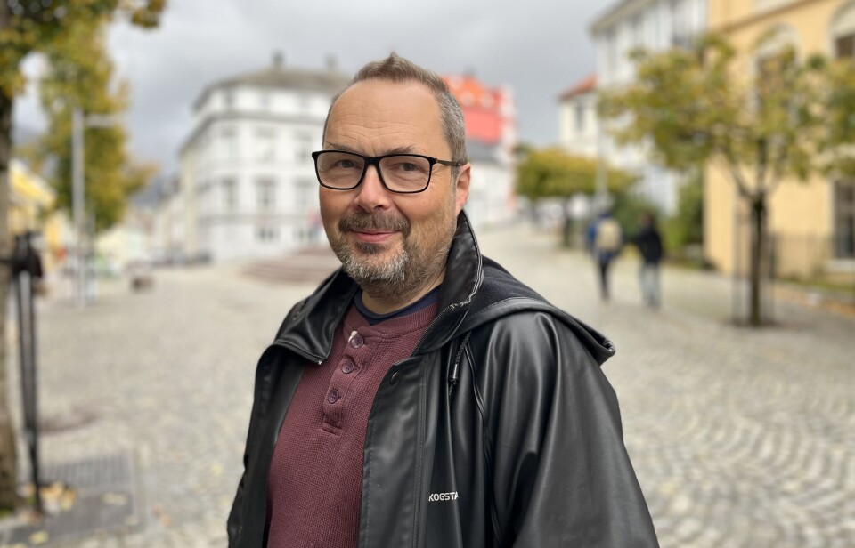 «At mange studentar no nok har mindre erfaring med å lese tekster som liknar på pensumlitteraturen er slik berre ei lita brikke i ei større fortelling om endringar i studentanes kulturvanar og tilhøve til å studere» skriv professor Jan Fredrik Hovden. Jan Fredrik Hovden, professor, Institutt for informasjons- og medievitenskap, UiB, Universitetet i Bergen