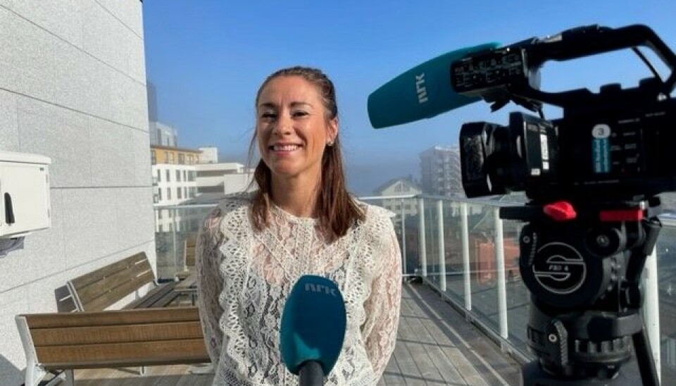 Hanne P. Gravrok, Nord universitet.  Før ferien befinner jeg meg på taket på NRK Nordland der jeg ble intervjuet om de fine resultatene vi kan vise til i LæreriNord.