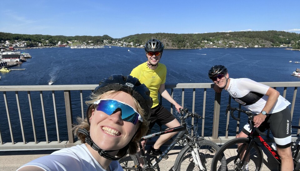 Oline Marie Sæther  på sykkeltur mellom Tønsberg og Tjøme på vei til hyttetur med NSO i forbindelse med opplæringen vi fikk da vi startet.