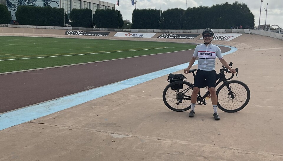 Victor Renza og sykkelen i Roubaix